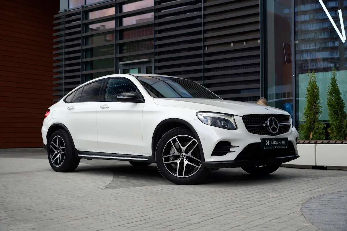 Mercedes-Benz GLC Coupe 300 (2017)