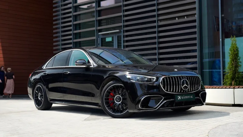 Mercedes-Benz S500 (2023)